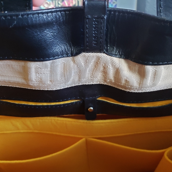 ❗ SOLD ❗ Stunning Goyard Voltaire Black & Brown Chevron Tote Bag - Picture 4 of 16